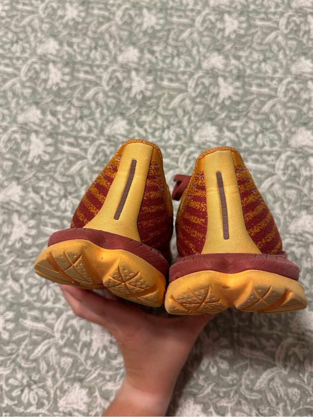 HOKA Women’s Mach 5 | size 7.5 B - Picture 4 of 6